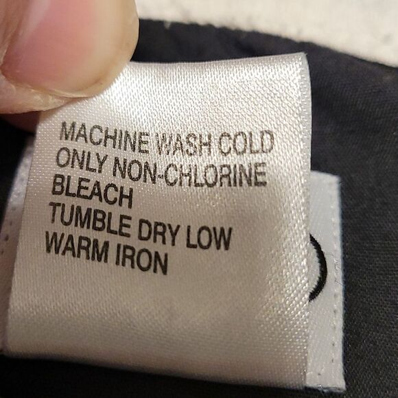 Talbots kids embroidered dress - Picture 4 of 4